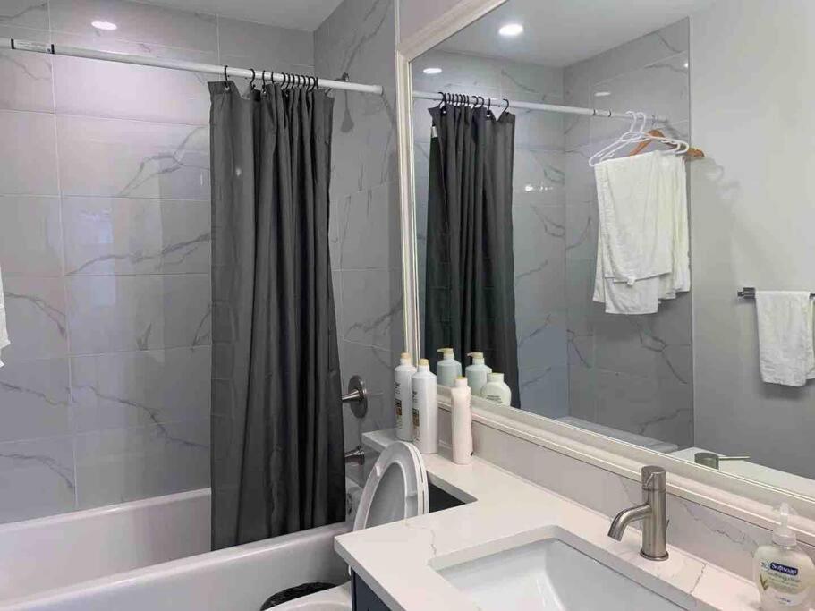 Brand New Constructed 1-Bedroom Townhouse 던컨 외부 사진