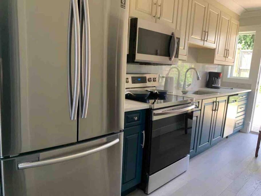 Brand New Constructed 1-Bedroom Townhouse 던컨 외부 사진